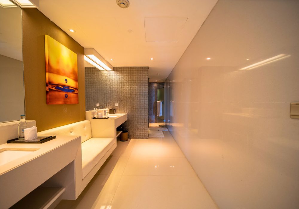 double-six-luxury-hotel-seminyak-66-penthouse-7