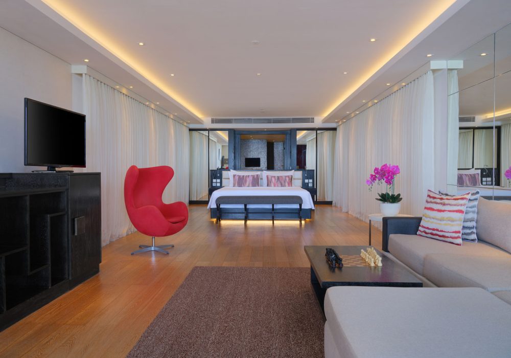 double-six-luxury-hotel-seminyak-leisure-suite-1