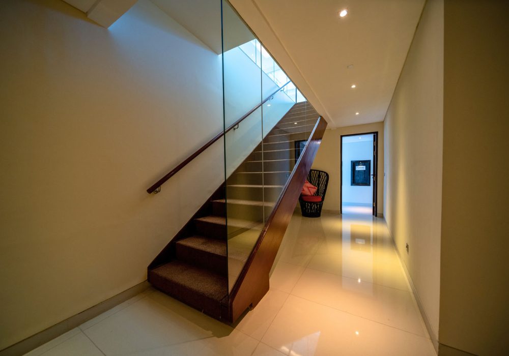 double-six-luxury-hotel-seminyak-penthouse-city-view-6