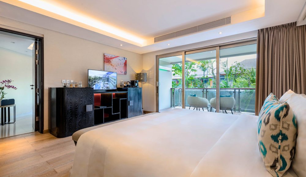 double-six-luxury-hotel-seminyak-two-bedroom-leisure-suite-1